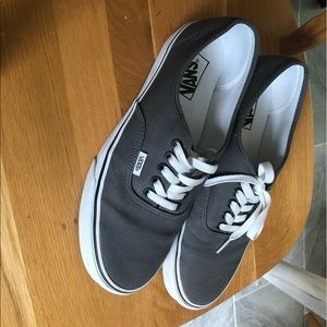 Vans Authentic